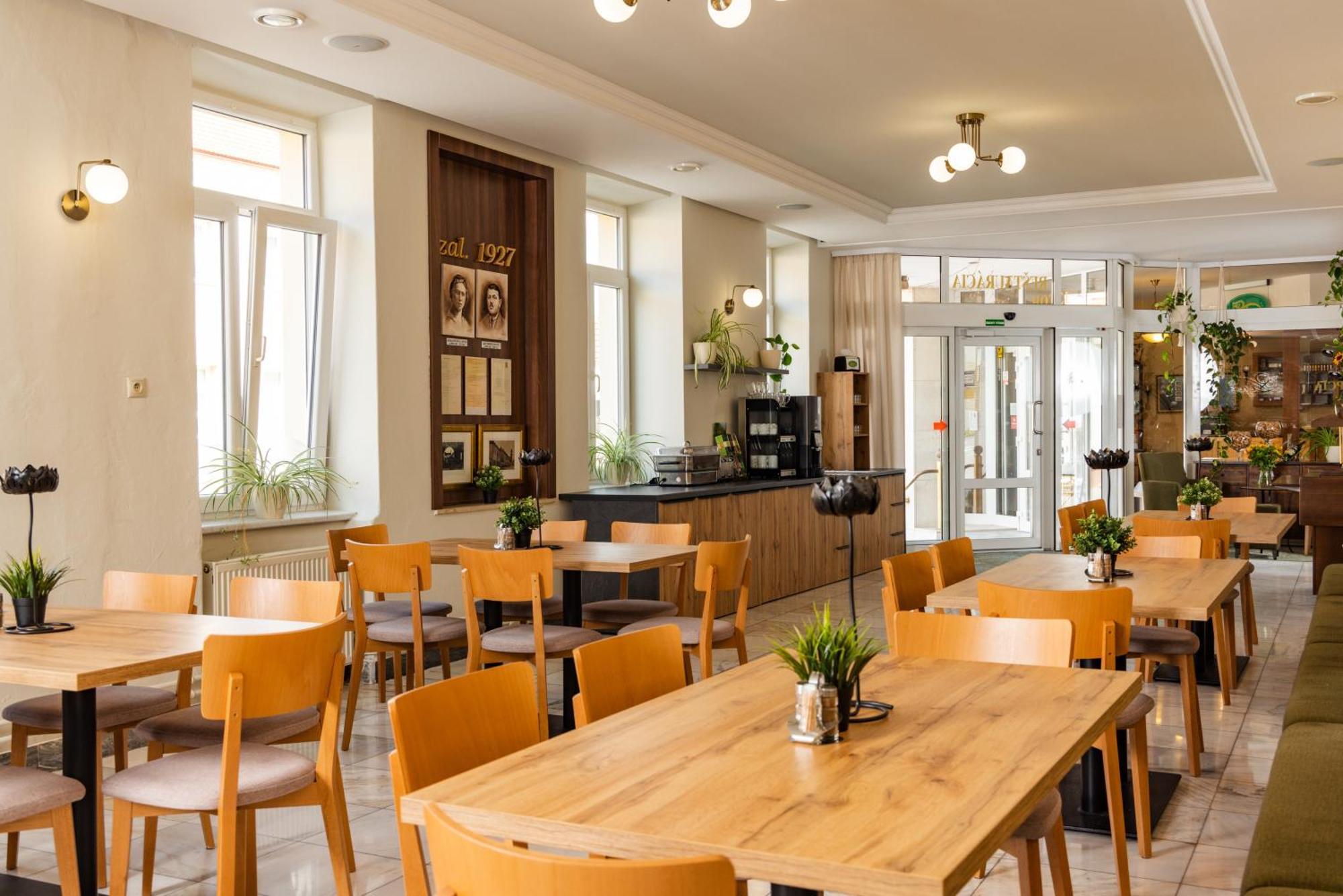 בויניצה Hotel Lipa מראה חיצוני תמונה