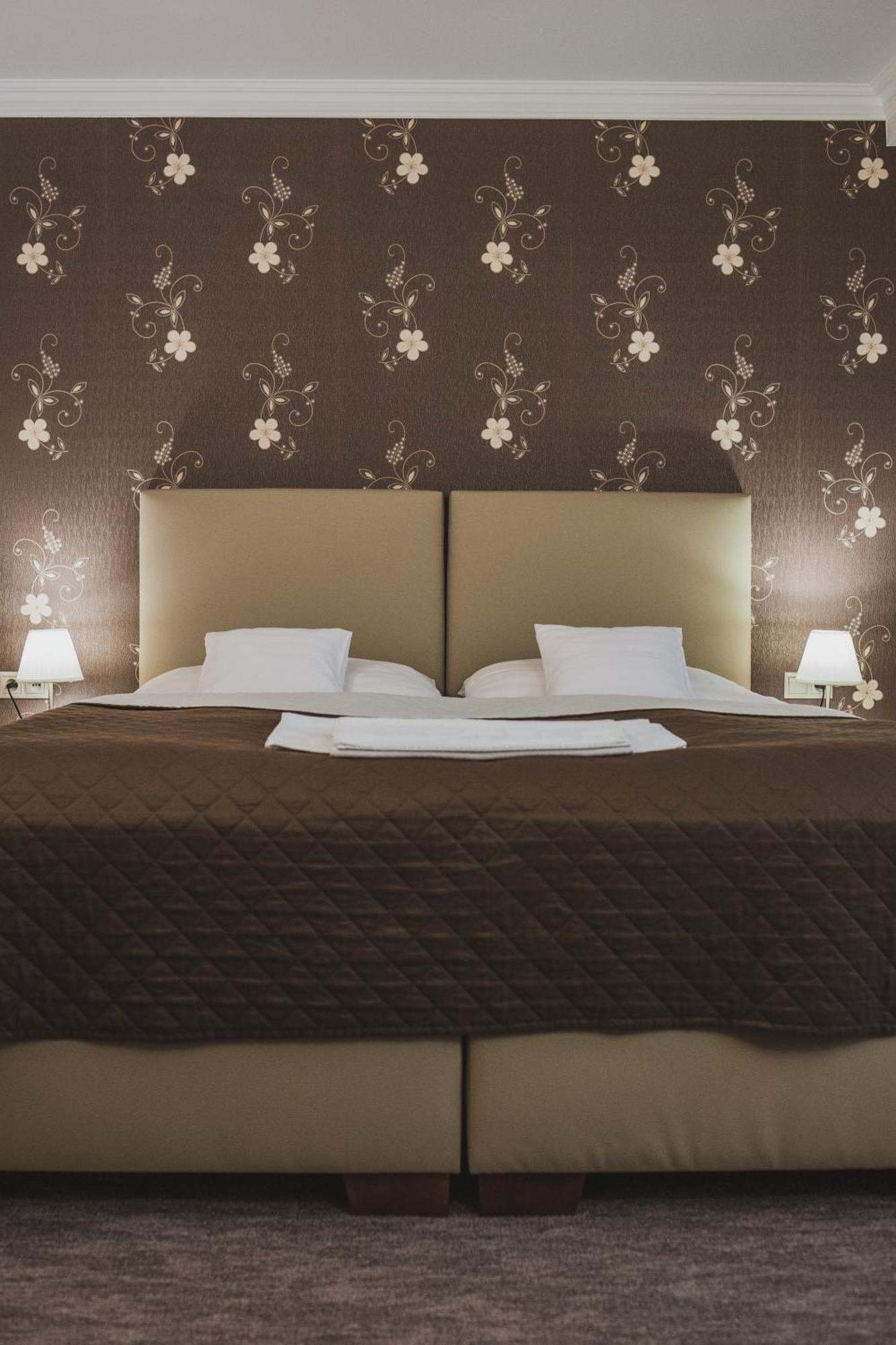 בויניצה Hotel Lipa מראה חיצוני תמונה