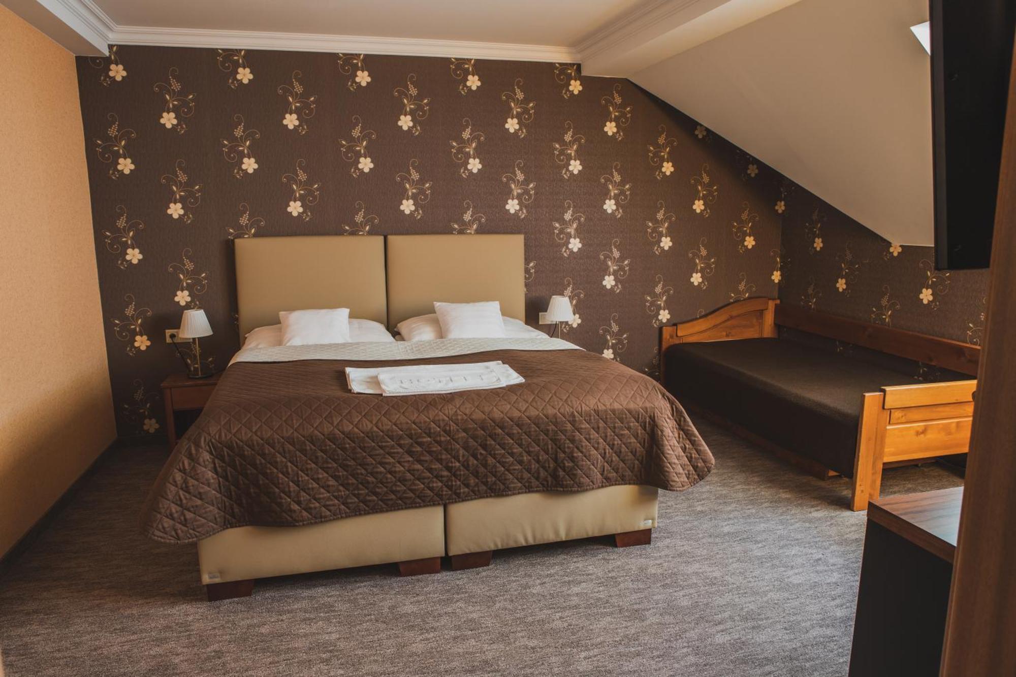 בויניצה Hotel Lipa מראה חיצוני תמונה